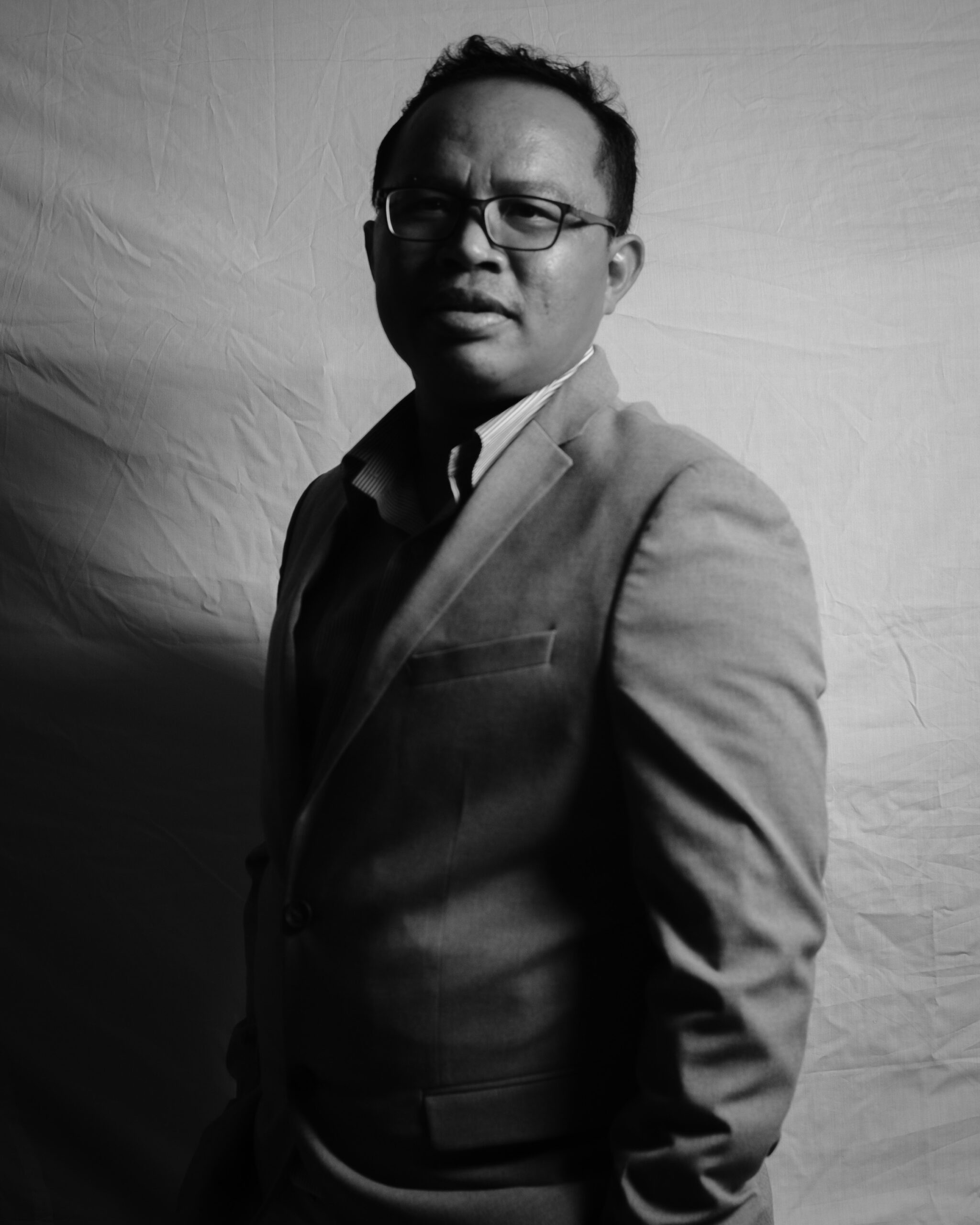 Dr. I Ngurah Suryawan, M.Si